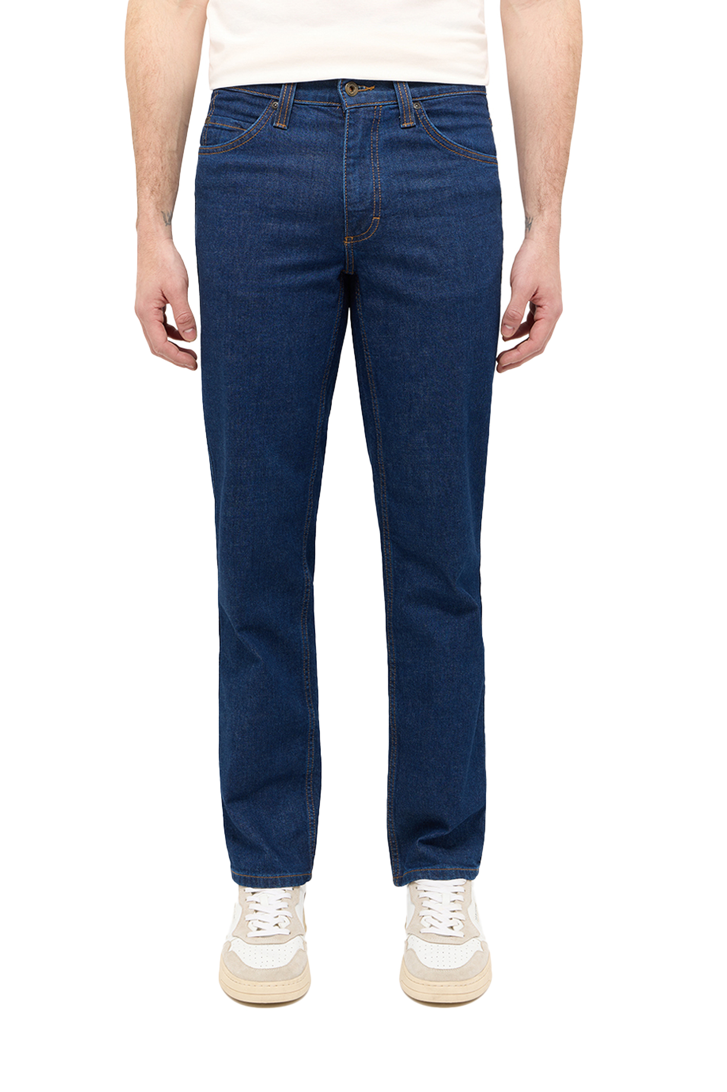 TRAMPER STRAIGHT Rinsed  Regular Fit