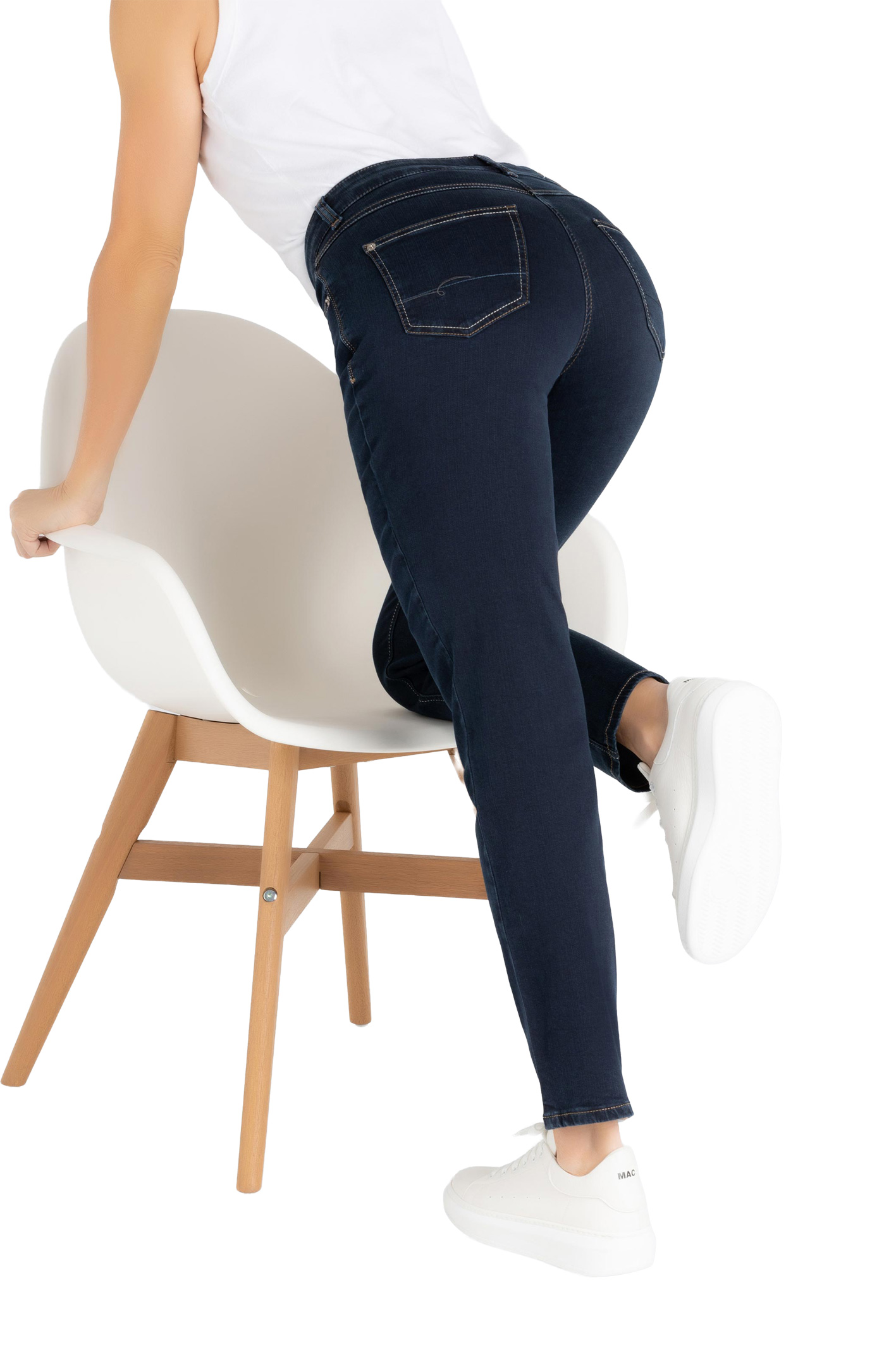MELANIE Dark Rinsewash Regular Fit